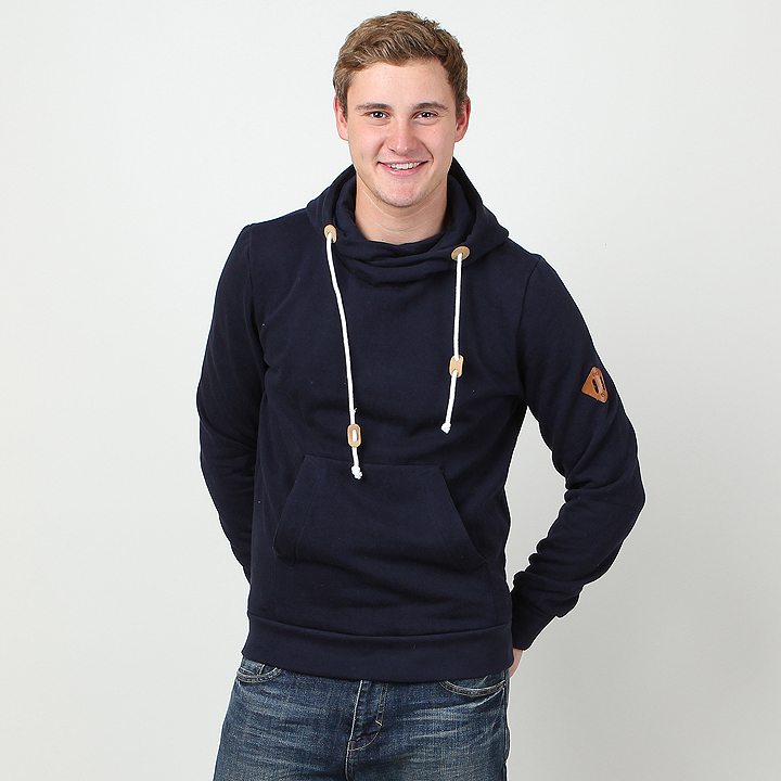 Revolution Agge Navy