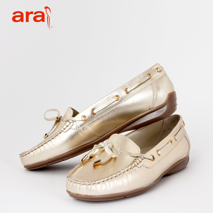 Ara Damen Slipper San Diego Mettalic Look Platin